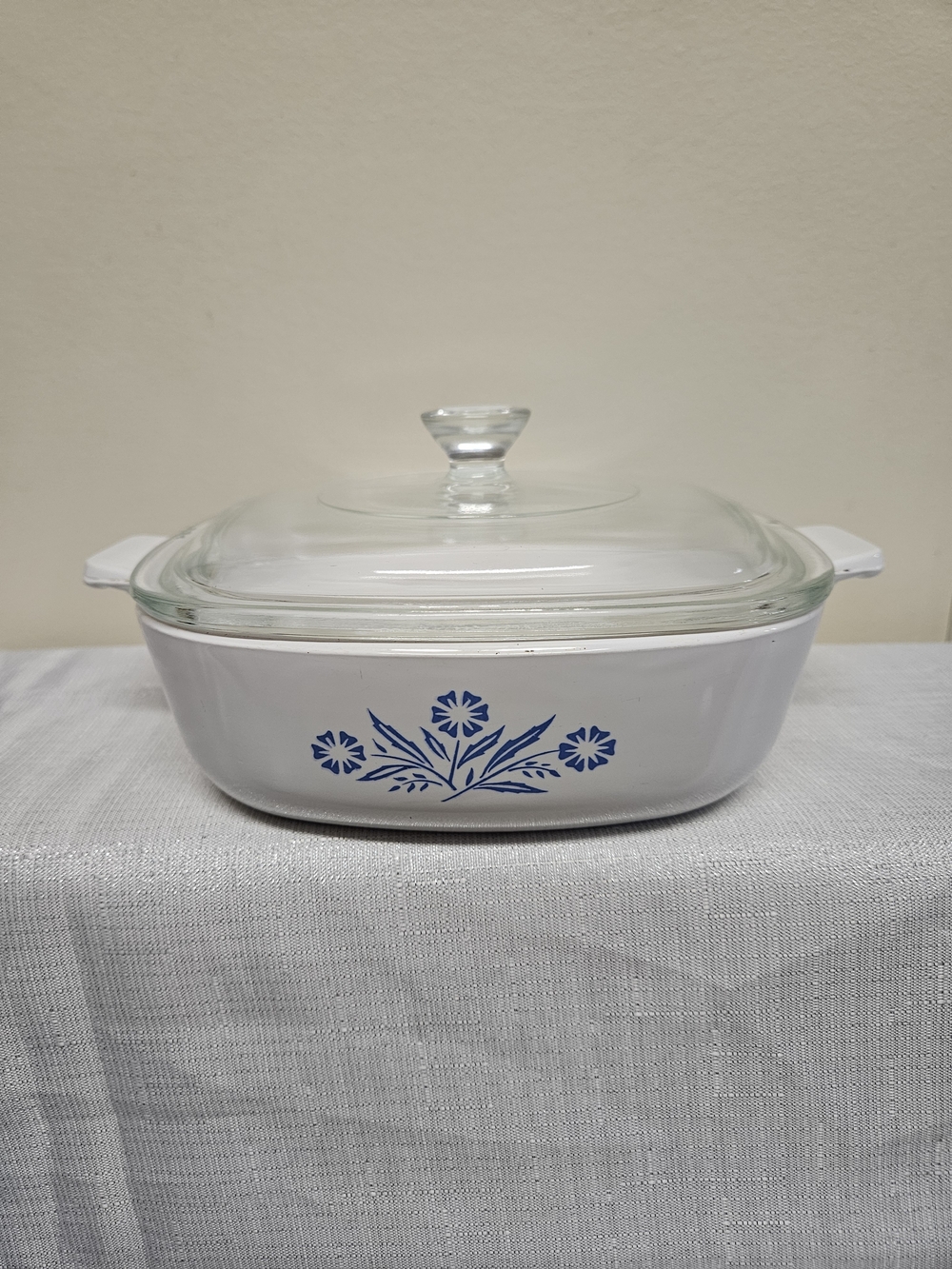 CorningWare Blue Cornflower Casserole Dish with Lid